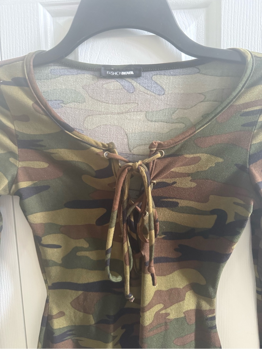 Green Camo Long Sleeve Bodysuit XS Womens - Picture 2 of 3